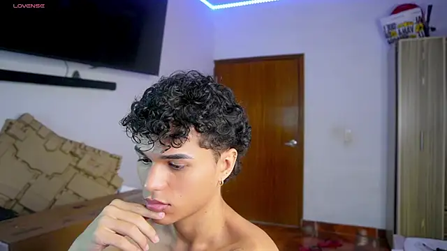 kai OnFire online show from 04-24-26, 06:54