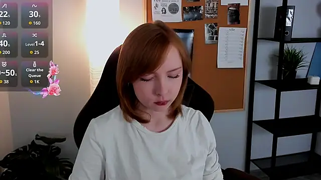 CherryCrushLove online show from 05-29-26, 06:11
