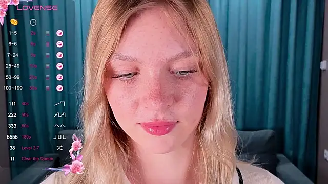 Snapshot of PatriciaaReed chatting on 06-18-26, 07:08 PatriciaaReed online show from 06-18-26, 07:08