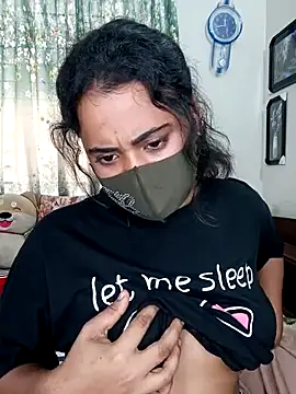 Snapshot of Neha-06 chatting on 04-03-26, 01:47 Neha-06 online show from 04-03-26, 01:47