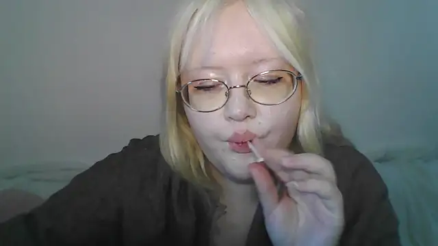 Elayne Sweet online show from 04-09-26, 08:09