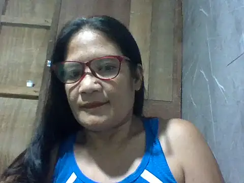 PinayZaira online show from 05-21-26, 05:09