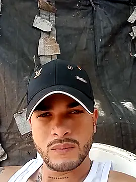 Nicolas Moncadas online show from 03-31-26, 03:12