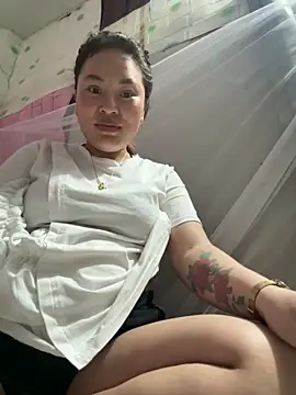 Lina-Naughty online show from 05-26-26, 03:57