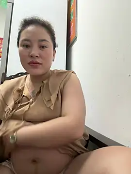 Lina-Naughty online show from 05-29-26, 05:11