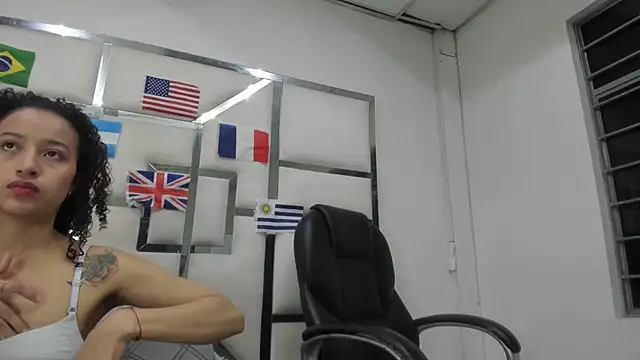 AntonelaBlaze online show from 06-16-26, 04:26