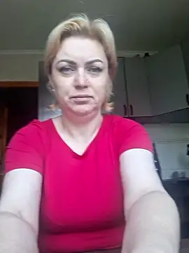 SylvieGold453 online show from 05-22-26, 08:21