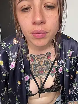 MartinaLorenss online show from 05-01-26, 04:00