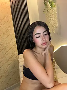 alannajade online show from 04-01-26, 02:01