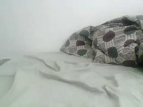 Thandiwe2003 online show from 04-22-26, 05:43