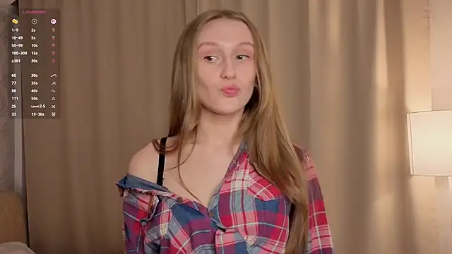 Snapshot of DottyRuhlin chatting on 04-07-26, 03:34 DottyRuhlin online show from 04-07-26, 03:34