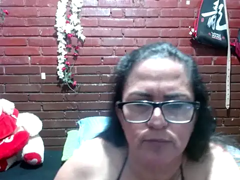 kristalmarelyn online show from 05-06-26, 06:30