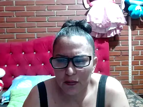 kristalmarelyn online show from 05-30-26, 07:38