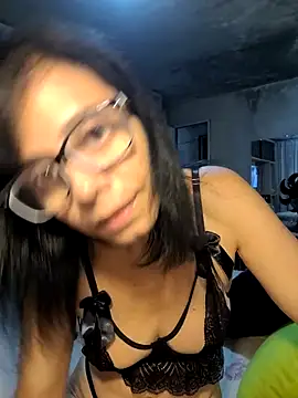 Snapshot of Cristotoza chatting on 04-19-26, 02:11 Cristotoza online show from 04-19-26, 02:11
