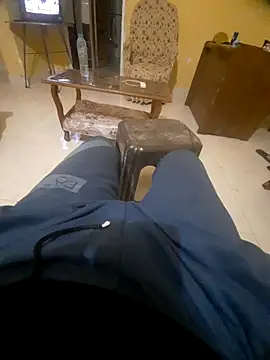 beebuzz0 online show from 03-31-26, 08:53