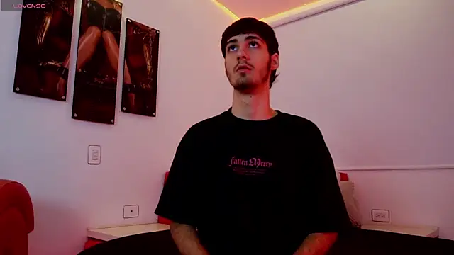 Enzo Crown online show from 04-14-26, 07:53