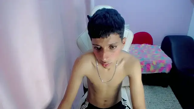 Yei lee  online show from 04-05-26, 07:55