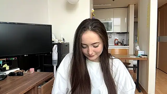 Marry Stritteded online show from 04-06-26, 02:20