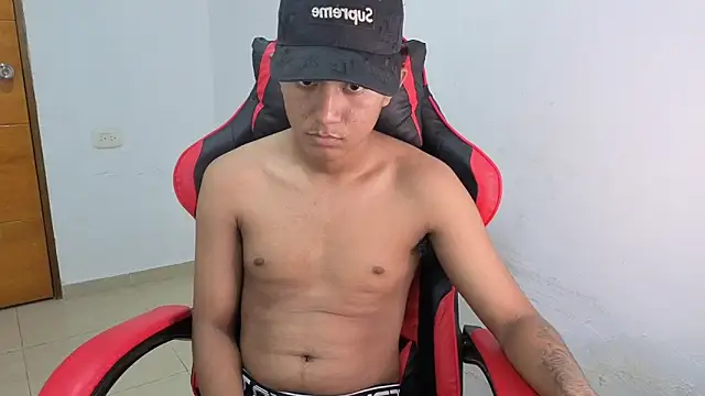 darknigthx online show from 04-15-26, 12:06