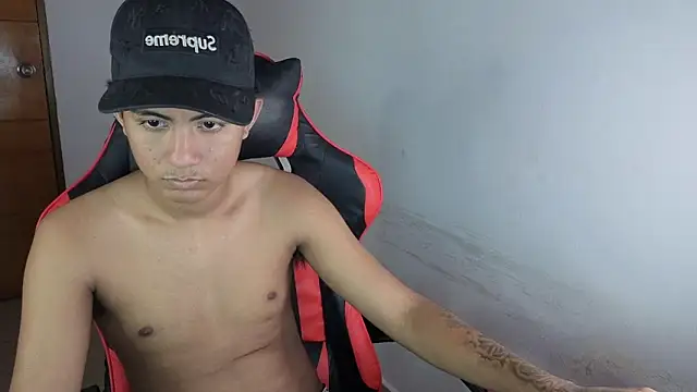 darknigthx online show from 04-16-26, 11:51