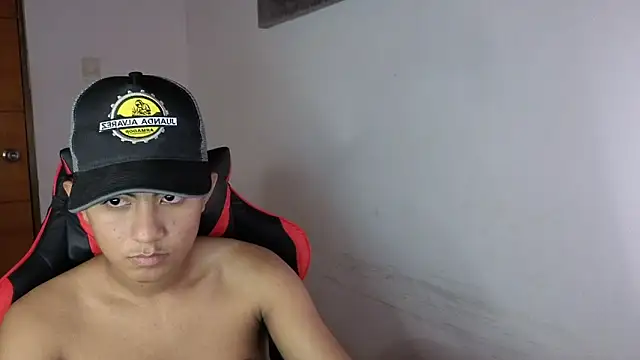 darknigthx online show from 04-20-26, 01:52