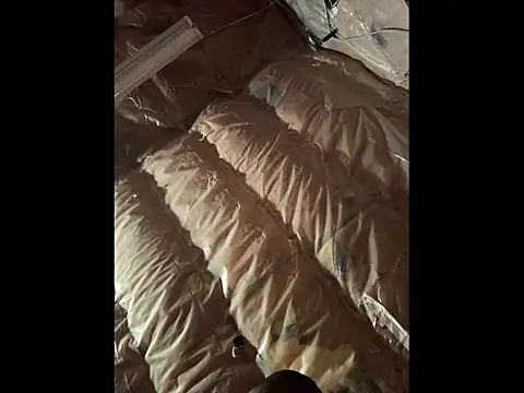 JRNBLU44 online show from 06-21-26, 02:03