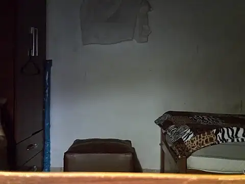 Snapshot of latinoarrg30 chatting on 04-01-26, 03:51 latinoarrg30 online show from 04-01-26, 03:51