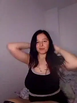 EmmaWillow online show from 04-08-26, 10:26