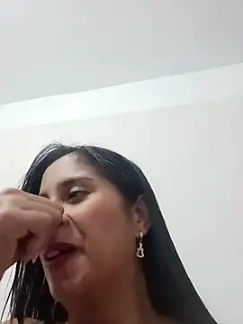 SofiaMendez1  online show from 04-28-26, 02:38