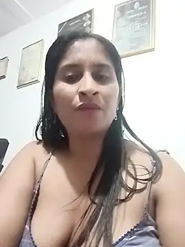 SofiaMendez1  online show from 05-27-26, 03:25