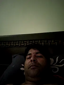 Snapshot of Anurag-Sindhu chatting on 04-12-26, 09:03 Anurag-Sindhu online show from 04-12-26, 09:03