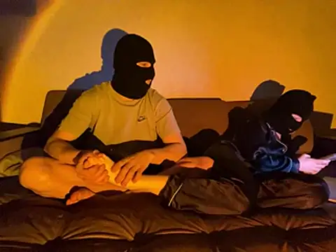 PamelaCouple  online show from 04-03-26, 05:00