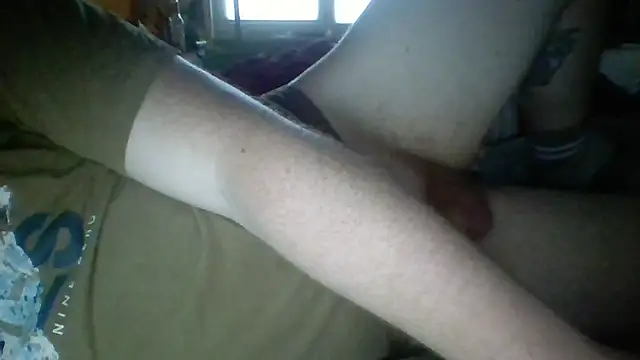 Snapshot of Pallmees chatting on 06-30-26, 12:17 Pallmees online show from 06-30-26, 12:17