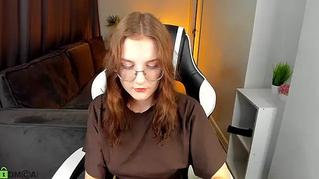 Madeli nova online show from 04-06-26, 01:58