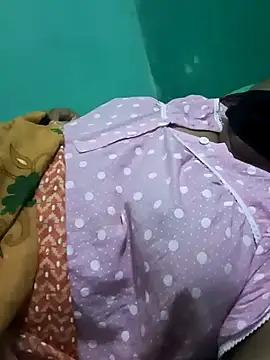 Adihotgirl-97 online show from 04-16-26, 12:28