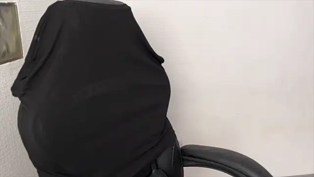 Snapshot of rin_night chatting on 04-02-26, 09:40 rin night online show from 04-02-26, 09:40