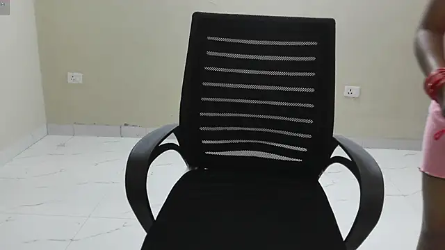 Hot Bhabhi 1 online show from 05-27-26, 08:17