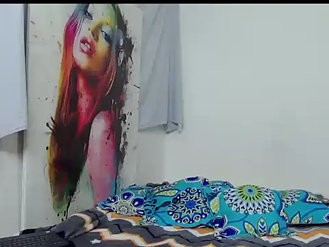 ZoeThorner online show from 04-15-26, 12:01