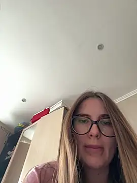 Lindasix online show from 04-03-26, 10:13