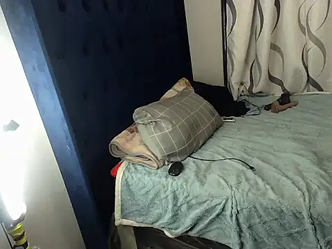 GaggingQuuen online show from 04-05-26, 05:54