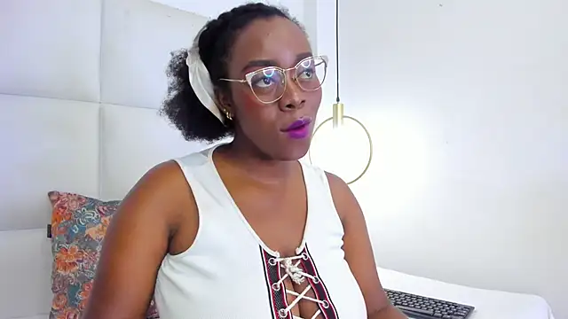 CanelaFlavor online show from 04-09-26, 08:36