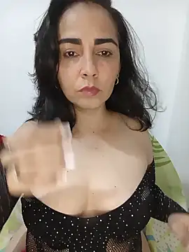 Emily Divi69 online show from 05-31-26, 03:04