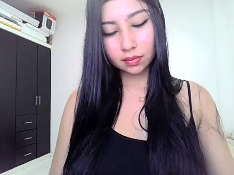 Snapshot of nylah14 chatting on 07-27-26, 11:45 nylah14 online show from 07-27-26, 11:45