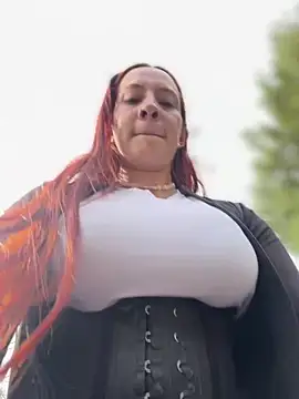 Samyra Biker12 online show from 05-25-26, 12:33