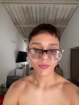 Alex teen 20c online show from 04-09-26, 07:52