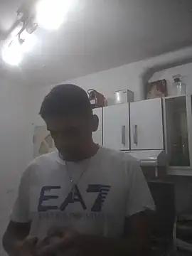 armanidj7 online show from 04-08-26, 09:59