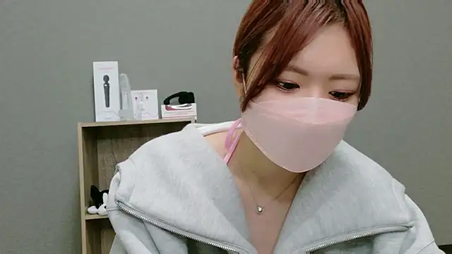 Snapshot of YUA_0425 chatting on 05-31-26, 07:04 YUA 0425 online show from 05-31-26, 07:04