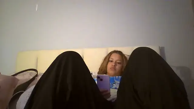 Snapshot of madzbailey chatting on 05-06-26, 12:08 madzbailey online show from 05-06-26, 12:08