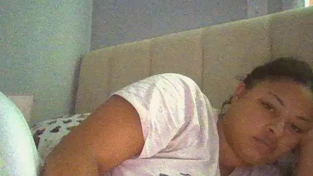 Snapshot of madzbailey chatting on 07-06-26, 12:57 madzbailey online show from 07-06-26, 12:57
