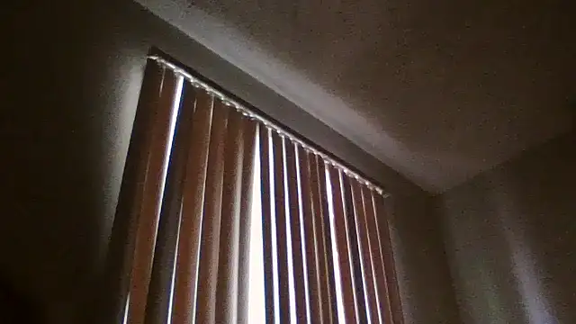 Snapshot of madzbailey chatting on 07-19-26, 12:31 madzbailey online show from 07-19-26, 12:31